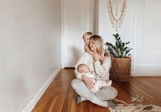 Essential Guide for New Parents: Diaper-changing Techniques And Tips, Nothing Held Back.